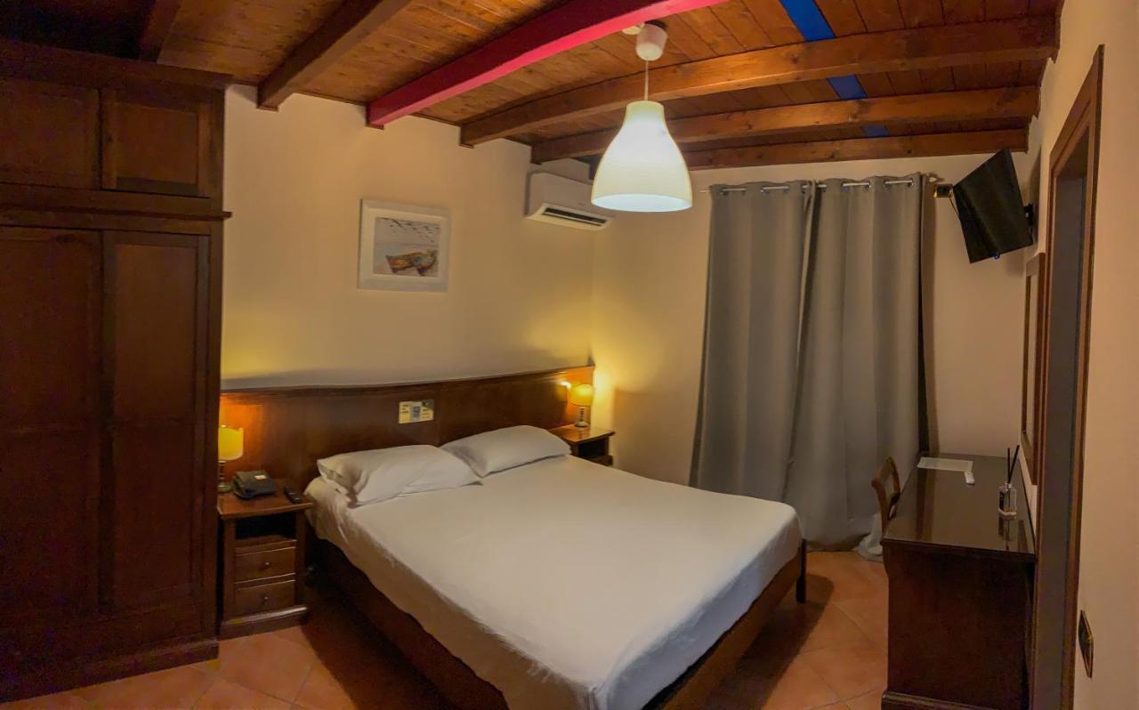 Hotel La Locanda Della Franciacorta コルテ・フランカ エクステリア 写真