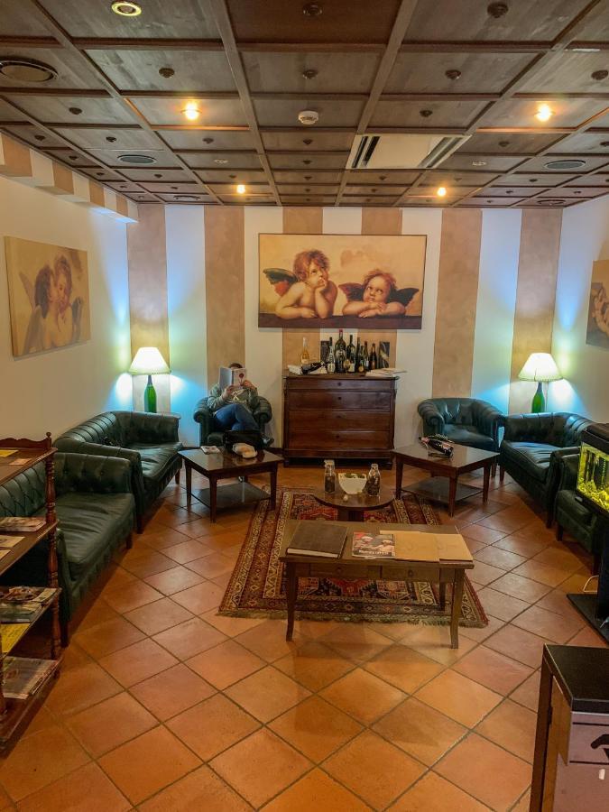 Hotel La Locanda Della Franciacorta コルテ・フランカ エクステリア 写真