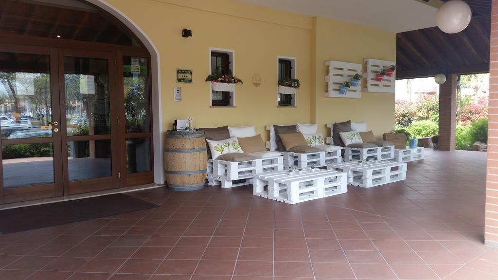 Hotel La Locanda Della Franciacorta コルテ・フランカ エクステリア 写真