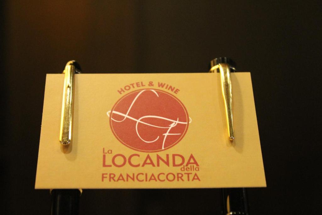 Hotel La Locanda Della Franciacorta コルテ・フランカ エクステリア 写真